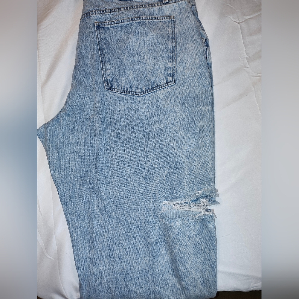 Light Blue Distressed Jeans